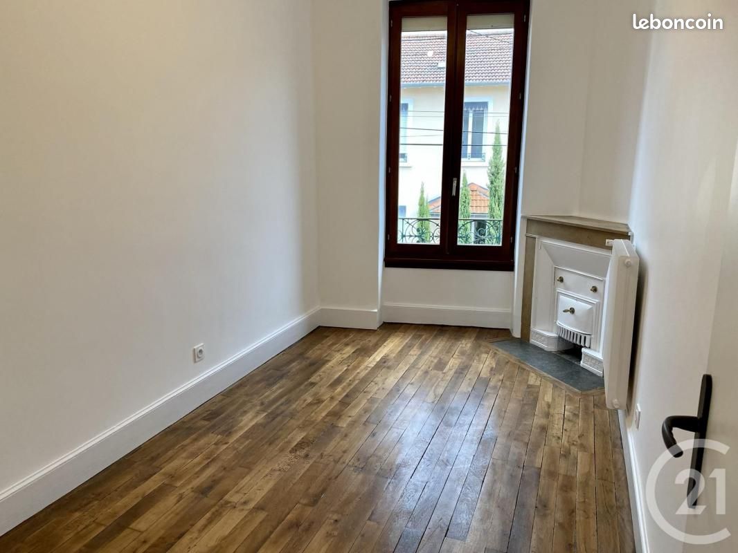 Maison a louer bron - 4 pièce(s) - 81 m2 - Surfyn