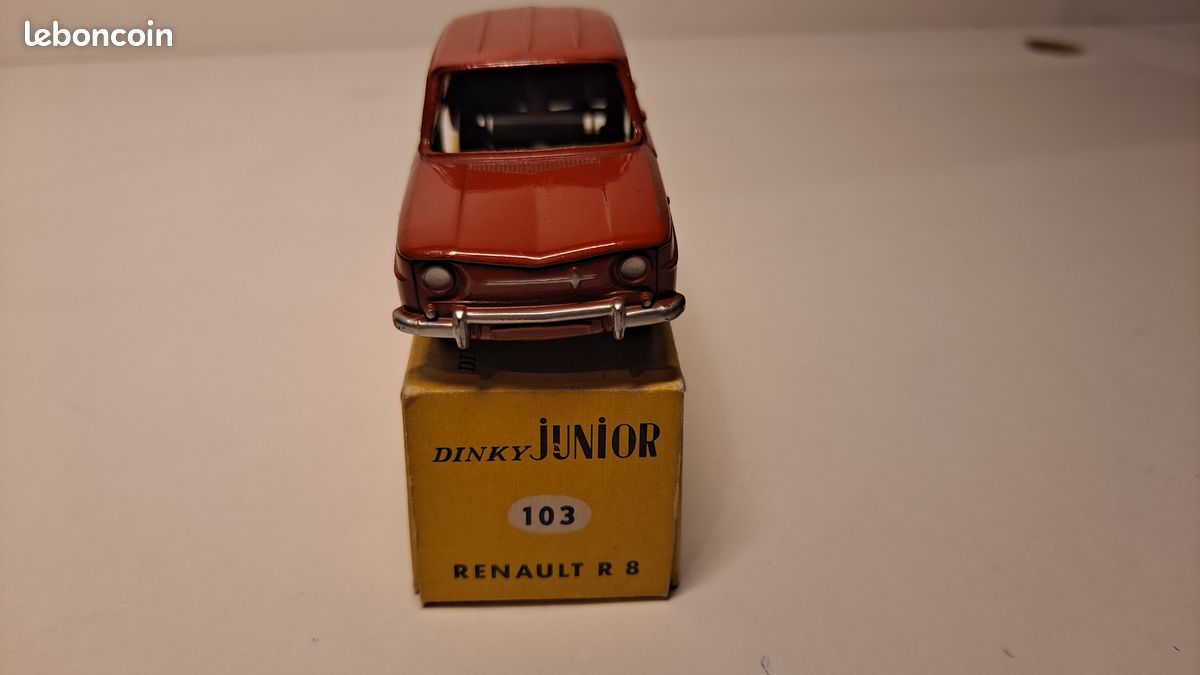 Dinky Toys Junior Renault 8 Rouge – Échelle 1/43, Origine 1962, Collection France