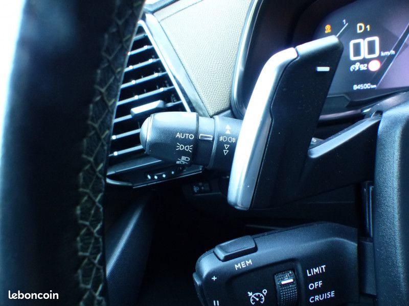 Ds DS 7 CROSSBACK PURETECH 180CH SO CHIC AUTOMATIQUE (image 31)