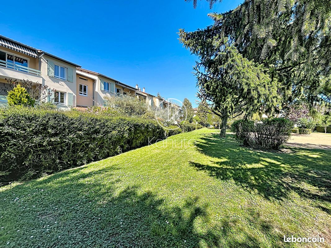 Appartement 3 pièces 75 m² · à Champagne-au-Mont-d'Or · 75 m² · 335 000 €