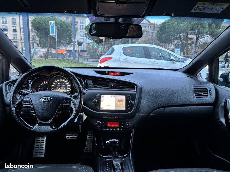 Kia CEE'D 1.6 CRDI 136CH ISG GT LINE DCT7 (image 15)