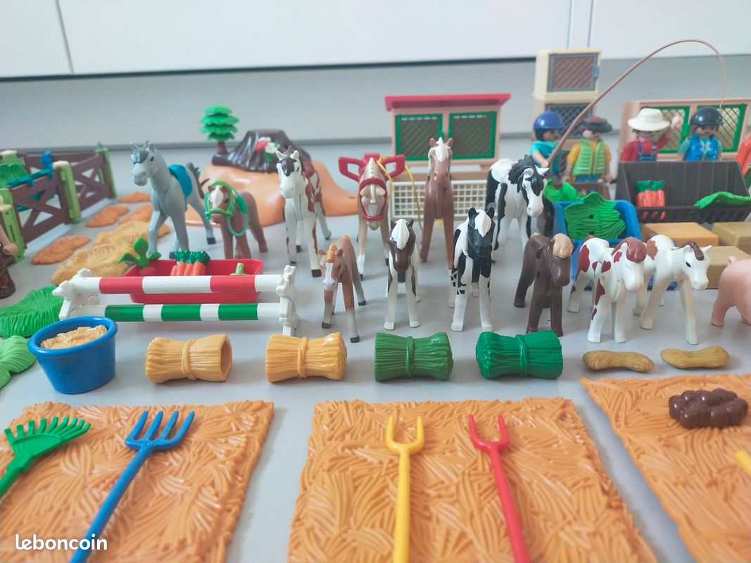 PLAYMOBIL 123 gros lot 50 personnages, animaux, décor, maison
