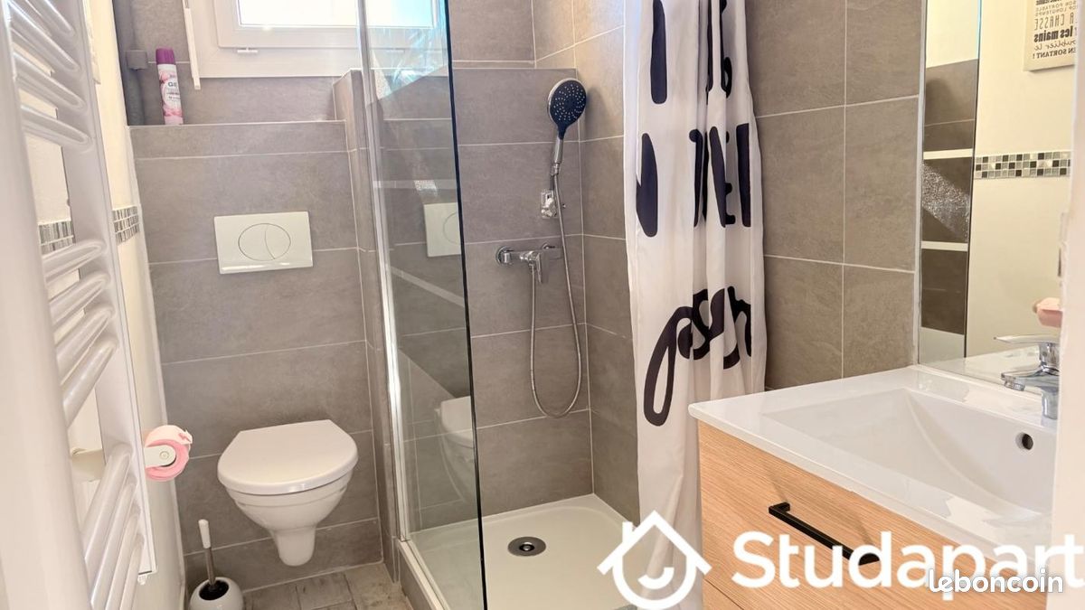 Appartement 1 pièce 29 m² · à Toulon · 29 m² · 810 €