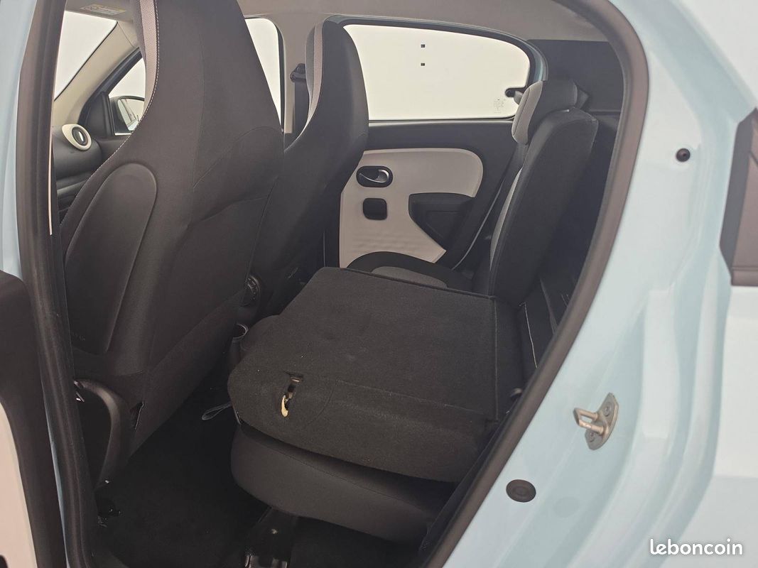 RENAULT Twingo III E-Tech Equilibre (image 18)