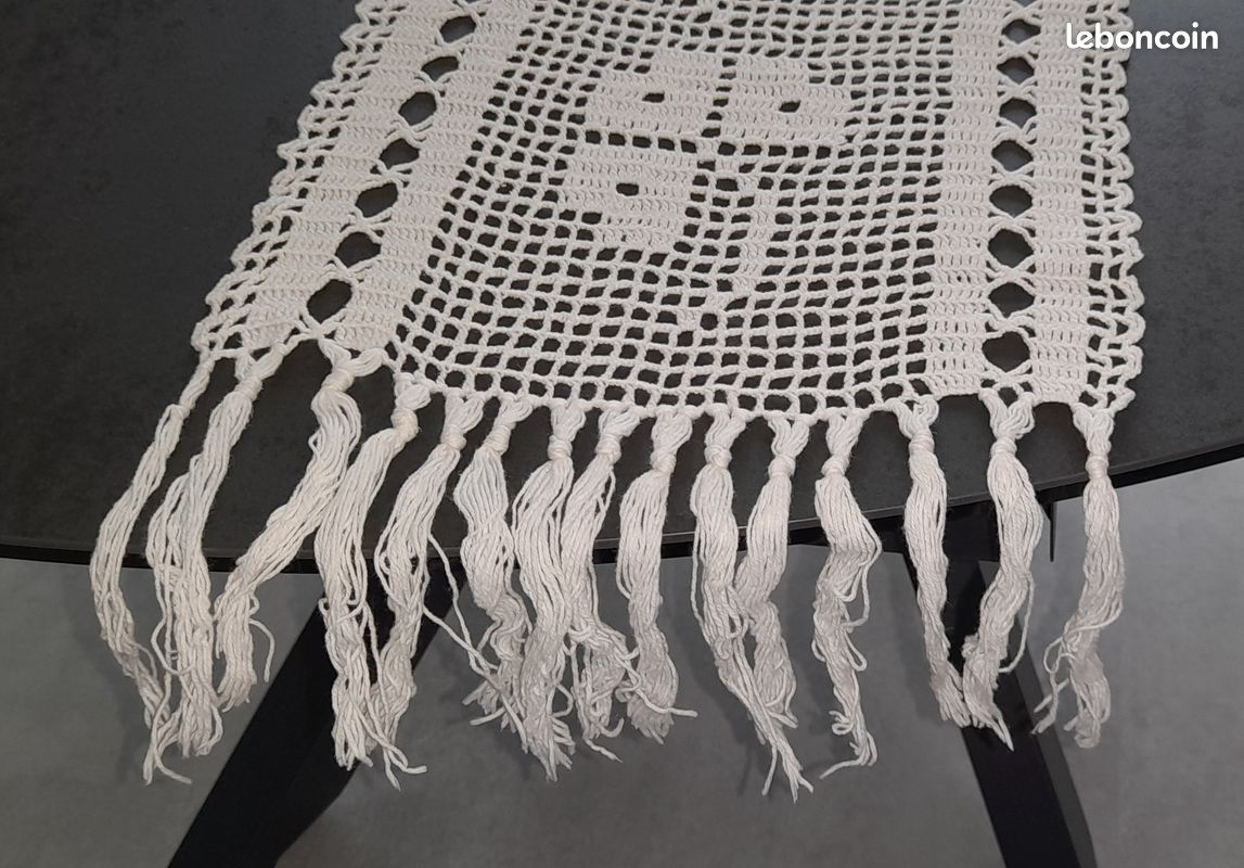 Chemin de table Vintage en coton fait main (image 3)