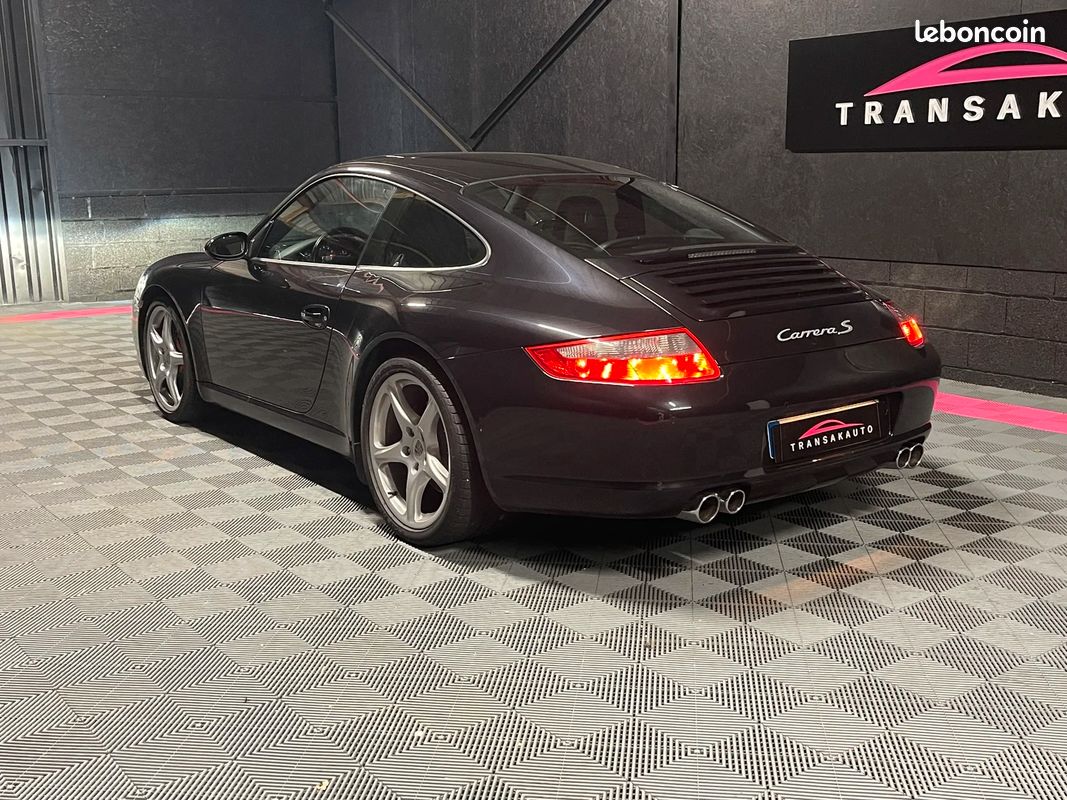 Porsche 911 Type 997 Carrera 4S Coupé 355ch (image 2)