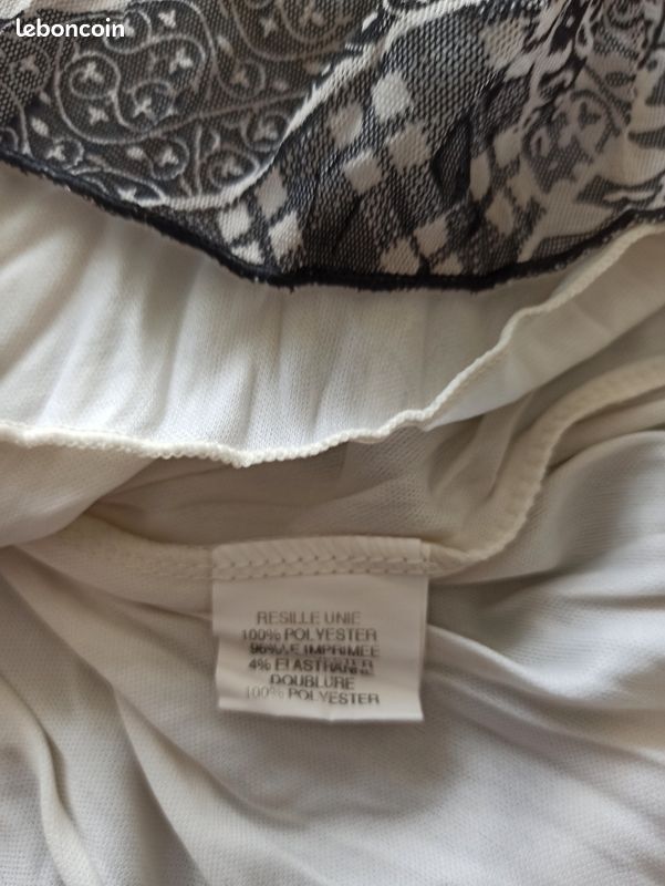 Robe d'été noire et grise en résille imprimée taille L (image 5)