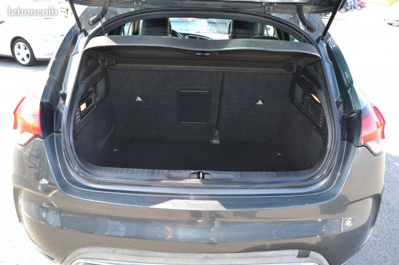 Citroen DS4 1.6 E-HDI115 AIRDREAM EXECUTIVE (image 8)