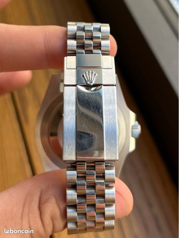 Rolex gmt master 2 pepsi jubile ref 126710 (image 5)