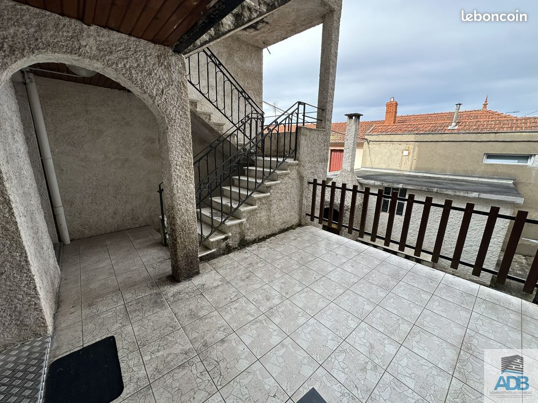 Appartement 2 pièces 32 m² · à Roanne · 32 m² · 430 €/mois