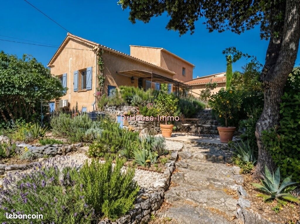 Maison 6 pièces 150 m² · à Sillans-la-Cascade · 150 m² · 399 000 €