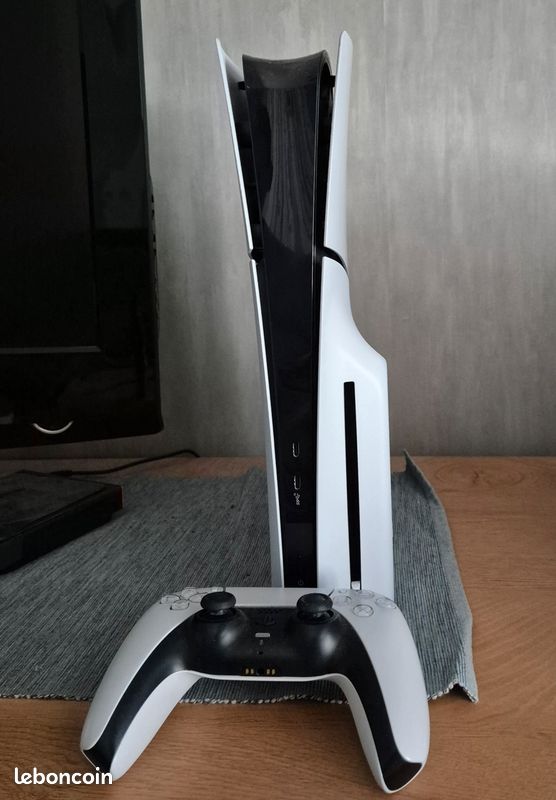 Playstation 5 slim (image 1)