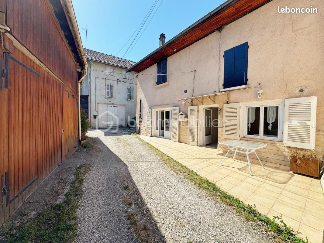 Appartement 4 pièces 94 m² · à Villard-Bonnot · 94 m² · 169 000 €