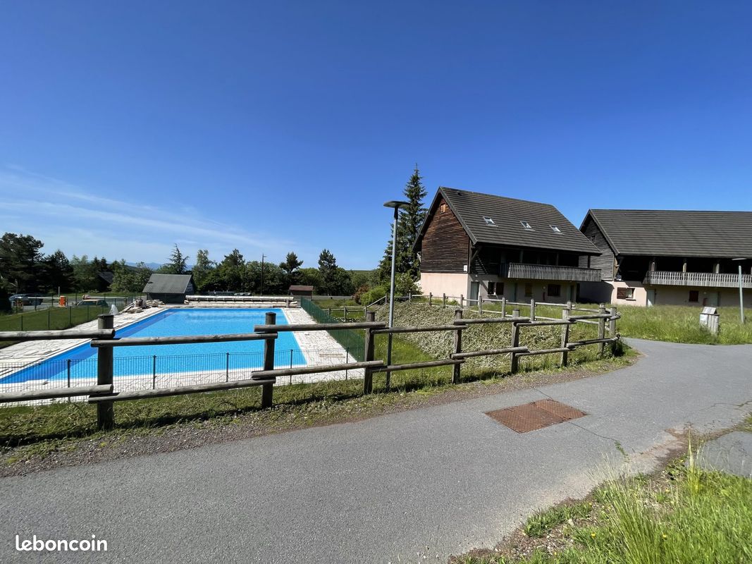 Appartement 2 pièces 28 m² · à Besse-Et-Saint-Anastaise · 28 m² · 86 000 €