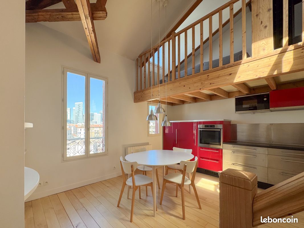 Appartement 4 pièces 65 m² · à Puteaux · 65 m² · 1 800 €