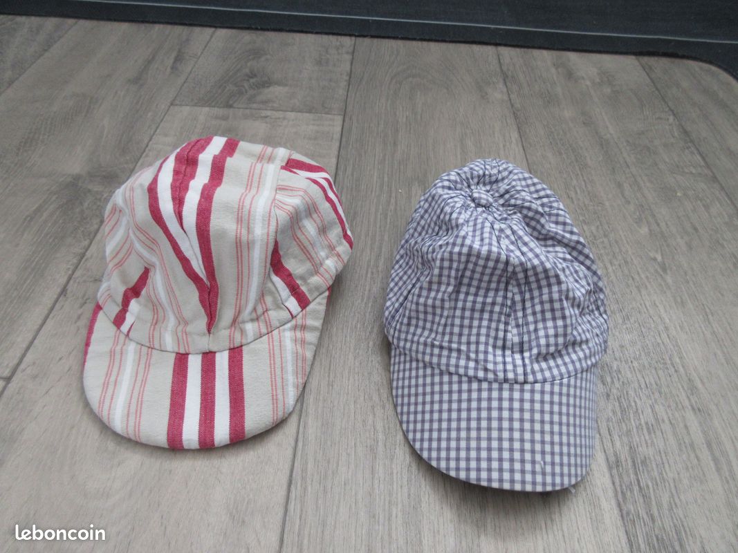 Lot casquette bébé (image 1)