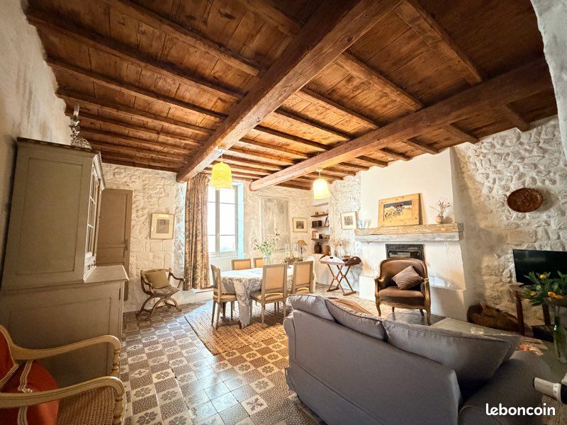 Maison 5 pièces 148 m² · à Boulbon · 147,6 m² · 390 000 €