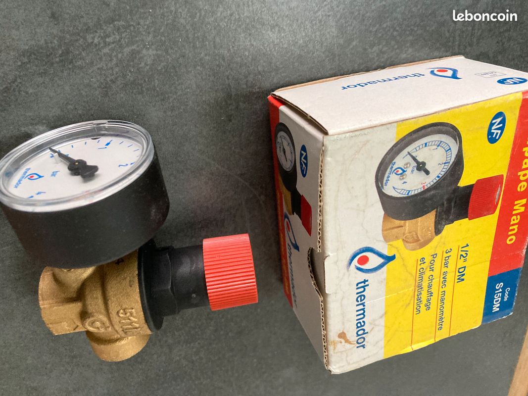 Soupape de sécurité 3 bars pour circuit chauffage (image 6)