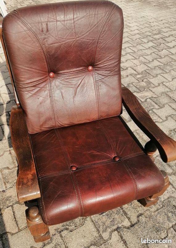 Fauteuil cuir et chene (image 1)