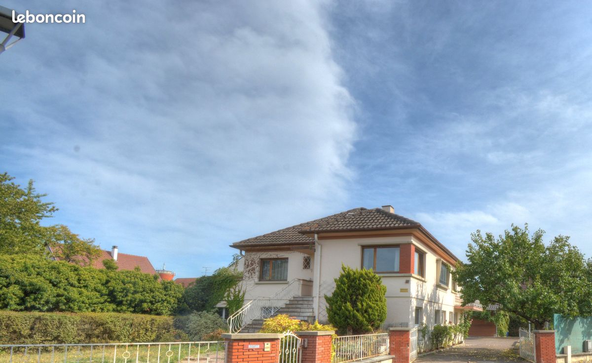 Maison 8 pièces 160 m² · à Horbourg-Wihr · 160 m² · 329 000 €