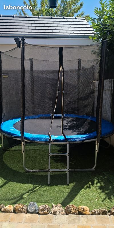 Trampoline Ø250cm - Pluton XXL bleu avec accessoires Alice's Garden (image 1)