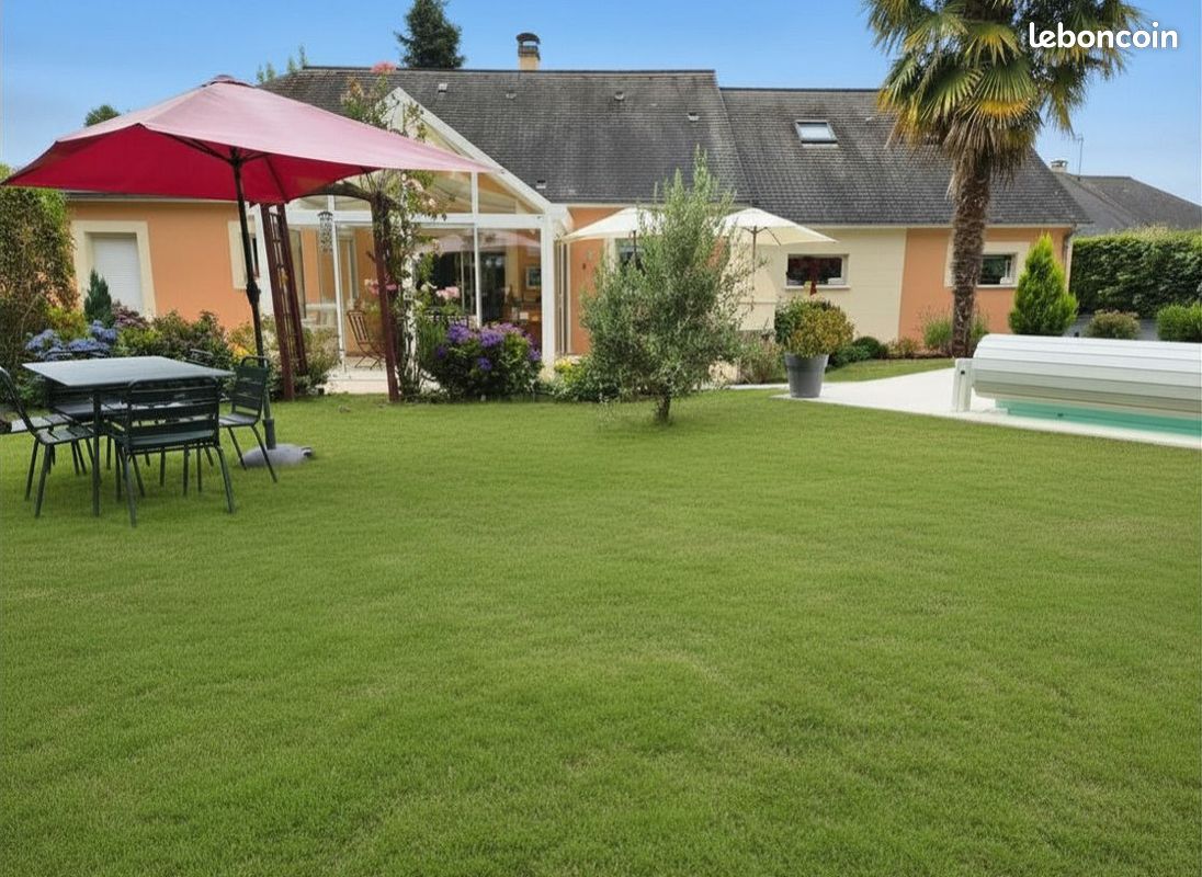 Maison 6 pièces 131 m² · à La Bazouge-des-Alleux · 131 m² · 349 000 €