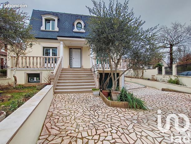 Maison 6 pièces 161 m²