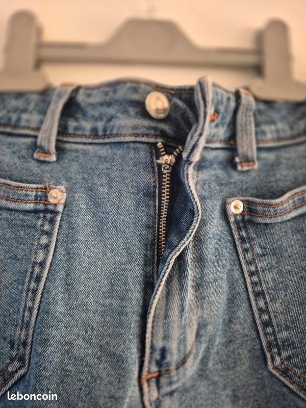 Jean Zara bleu évasé / flare - Poches plaquées - Taille 38 (image 5)