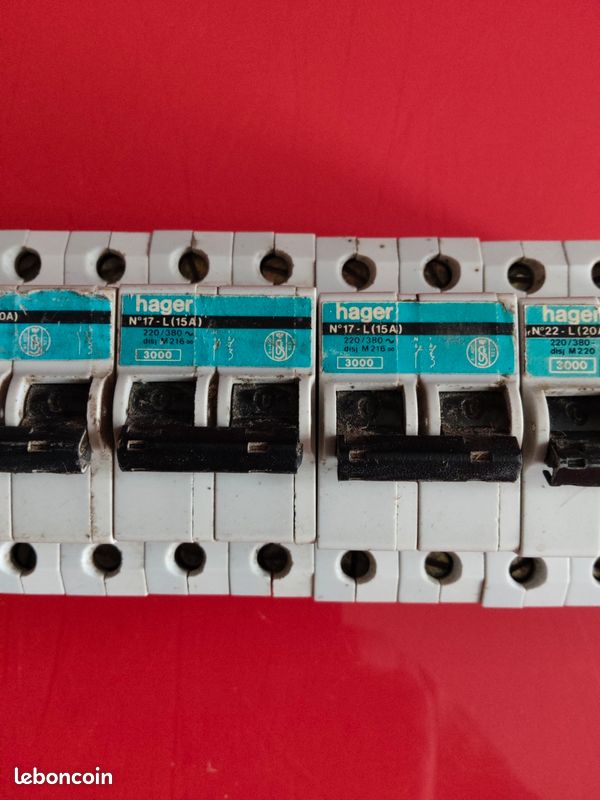 Lot disjoncteur hager 10/15/20 Amp (image 3)