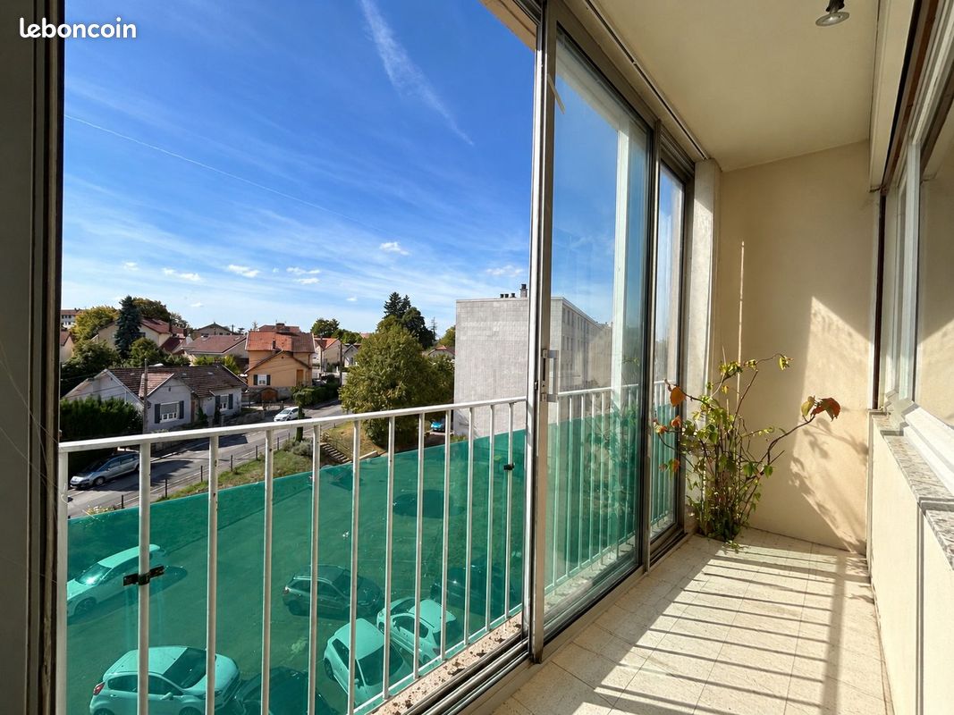 Appartement 4 pièces 74 m² · à Besançon · 74 m² · 125 000 €