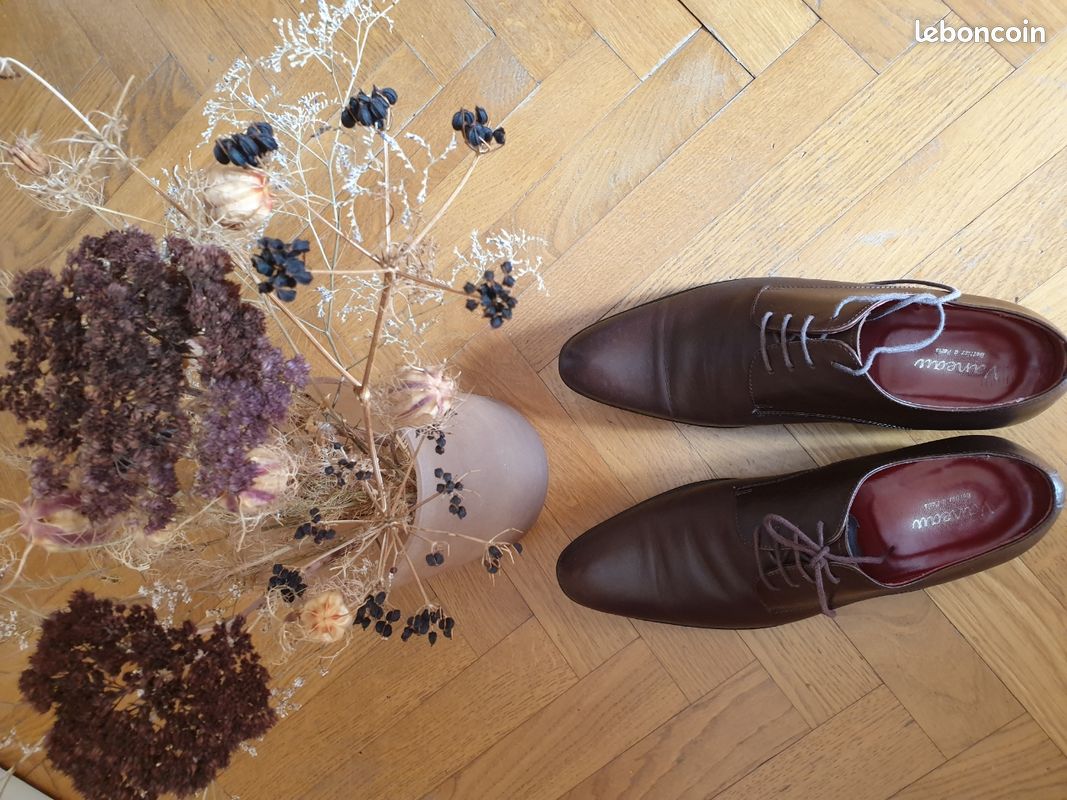 Chaussure francaise homme totalement cuir marque vaneau Chaussures