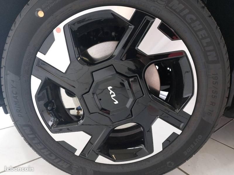 Kia Stonic 1.0 T-GDi 115ch MHEV Active DCT7 (image 13)
