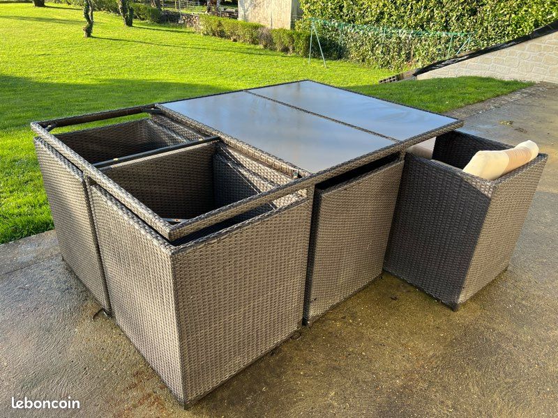 Table salon de jardin (image 2)