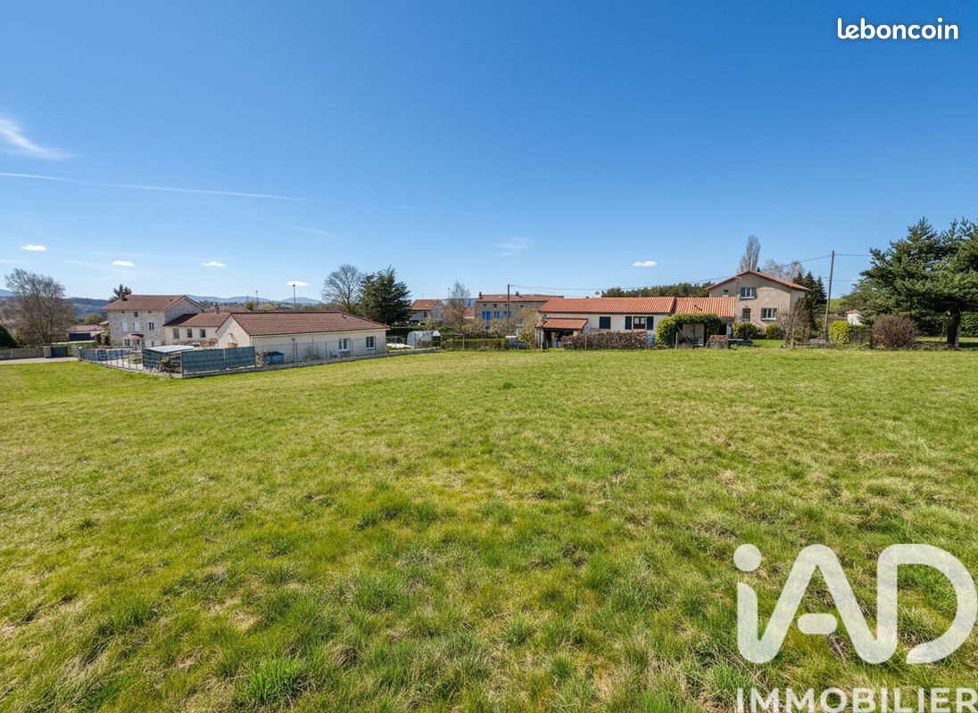 Terrain 1060 m² · à Les Villettes · 1 060 m² · 72 000 €
