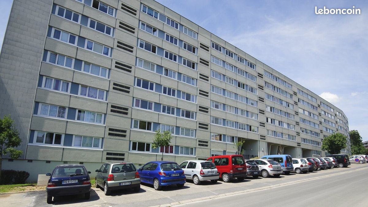 Appartement a louer charleville-mezieres - 4 pièce(s) - 77 m2 - Surfyn