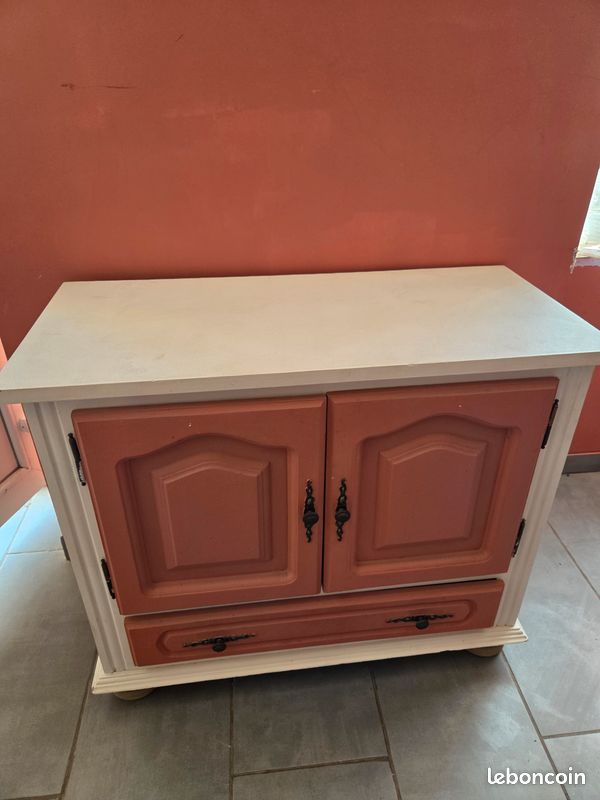 Petit buffet / meuble de rangement (image 2)
