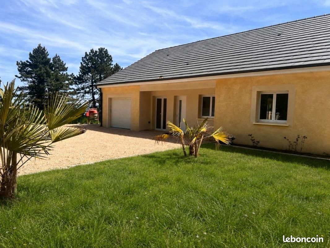 Maison 5 pièces 102 m² · à Montceau-les-Mines · 102 m² · 179 800 €