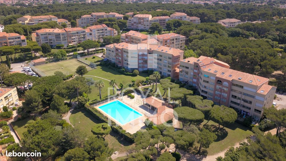 Appartement 2 pièces 27 m² · à Six-Fours-les-Plages · 27 m² · 235 000 €