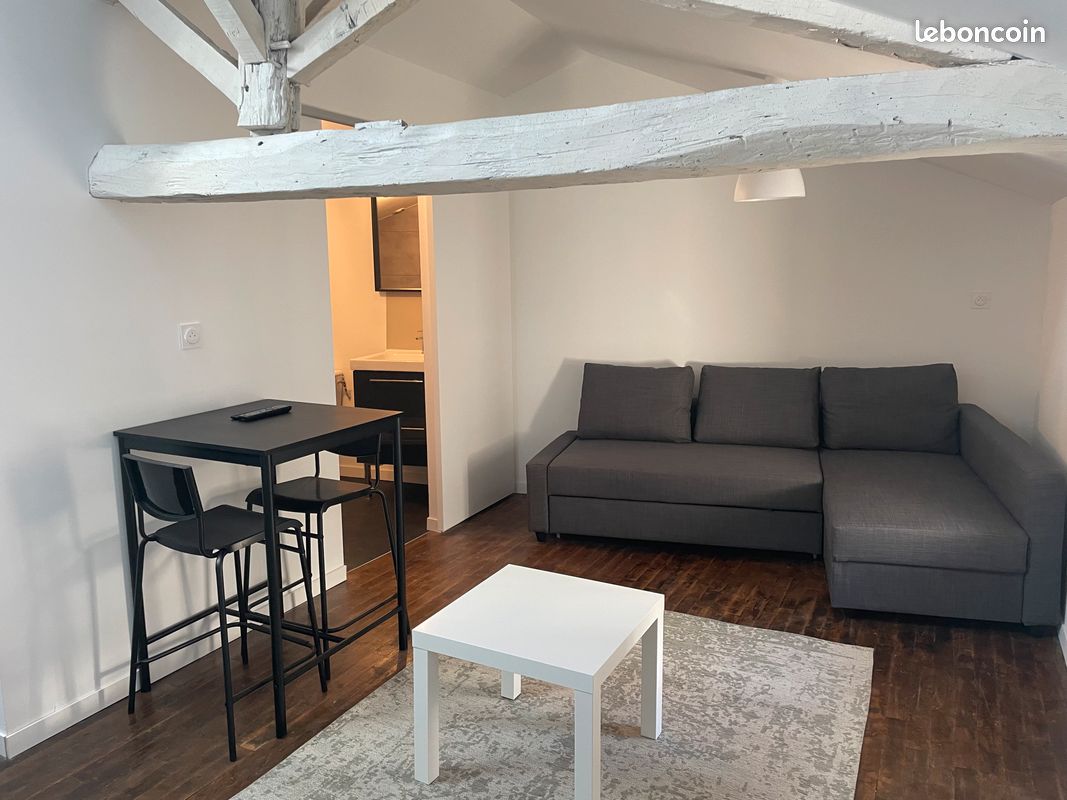 Appartement 1 pièce 23 m² · à Poitiers · 23 m² · 650 €