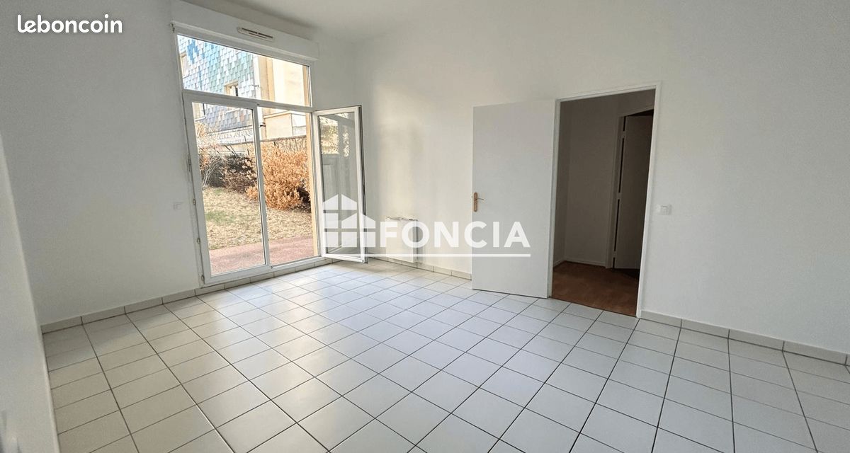 Appartement 2 pièces 47 m² · à Châtillon · 47 m² · 1 159 €/mois