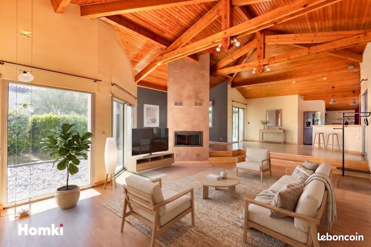 Maison 6 pièces 207 m² · à Beaupuy · 207 m² · 578 000 €