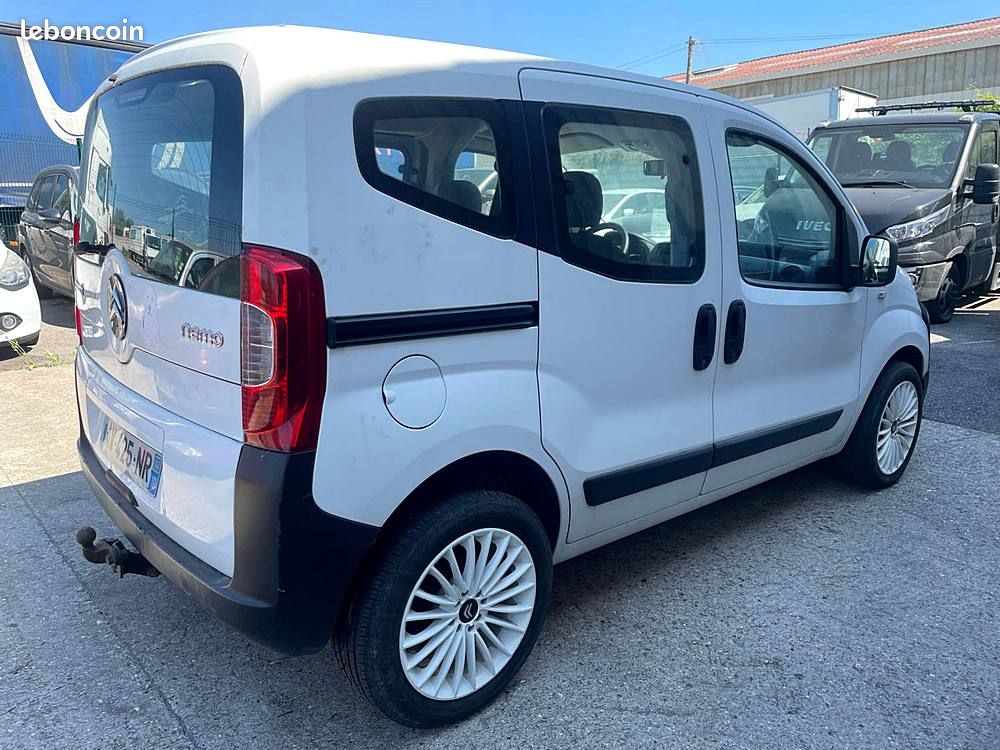Citroen nemo 1.4 hdi 68cv boite automatique hs en l\'etat 2010 (image 14)