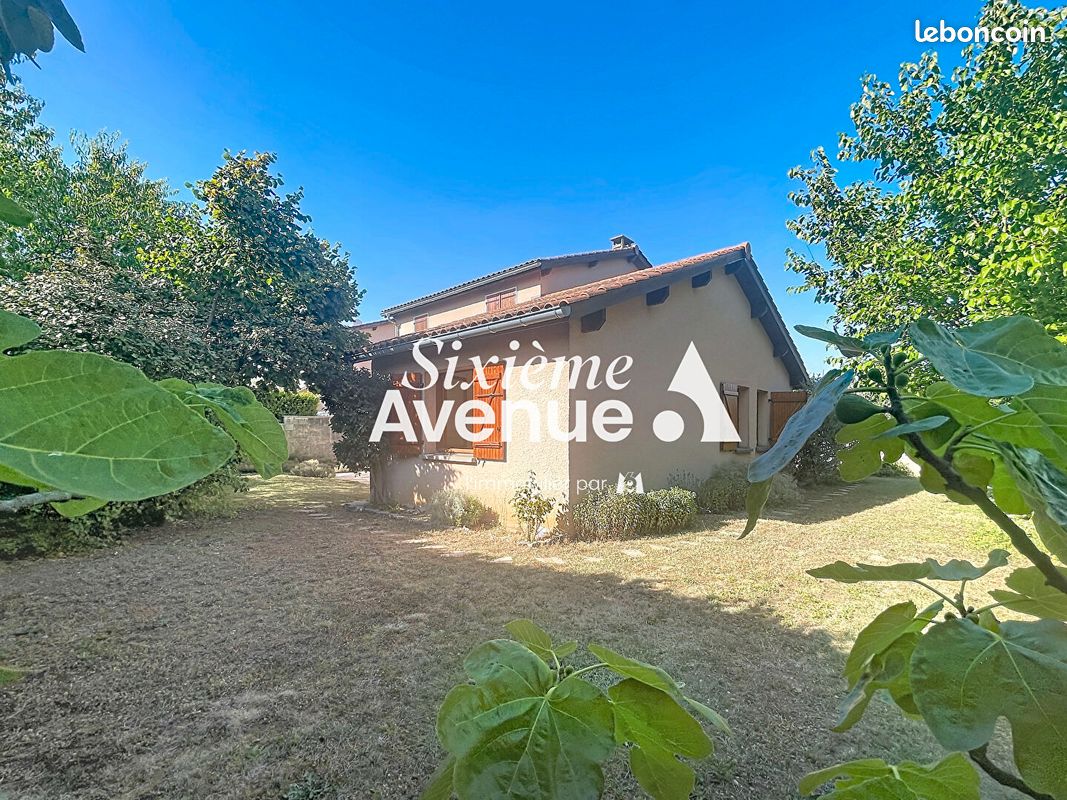 Maison 5 pièces 128 m² · à Corbas · 128 m² · 350 000 €