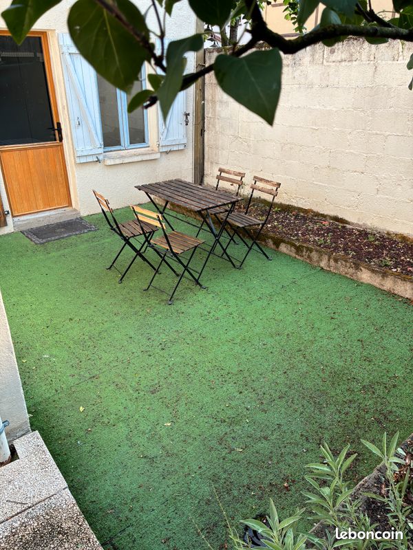 Appartement 3 pièces 80 m² · à Dijon · 80 m² · 950 €