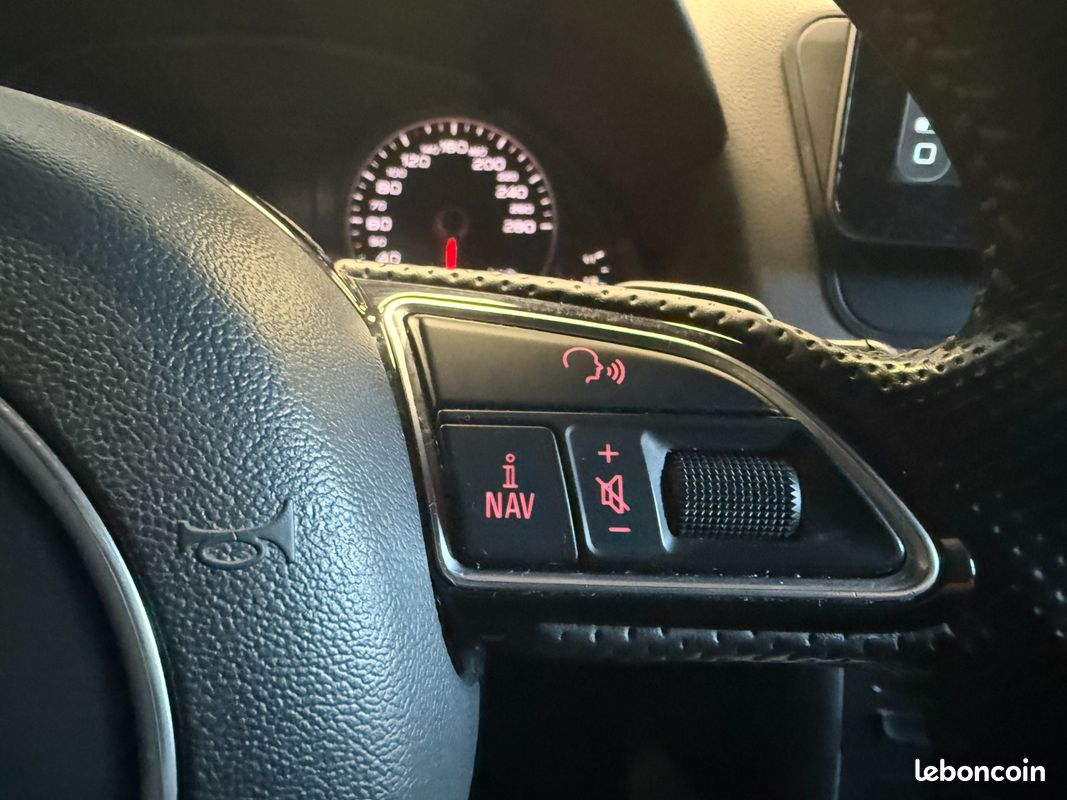 AUDI Q5 V6 3.0 TDI Clean Diesel 258 Quattro S Line S tronic 7 (image 17)