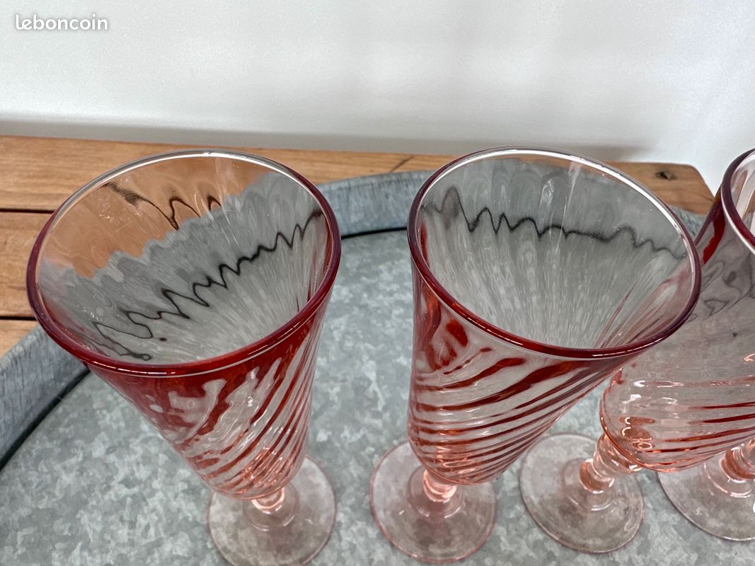 Ensemble de 10 verres dépareillés à champagne - 5 coupes et 5 Flutes à champagne en verre rosaline (image 15)