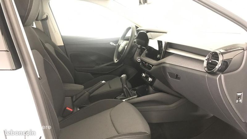 Skoda Fabia 1.0 TSI Evo2 95ch Clever Edition (image 15)