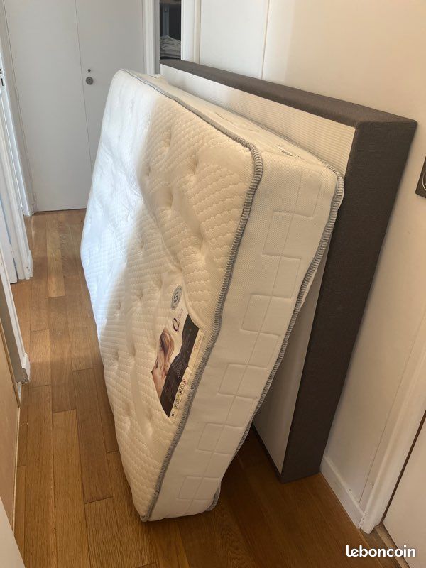 Sommier et matelas confort 27cm 120 x 190 (image 1)