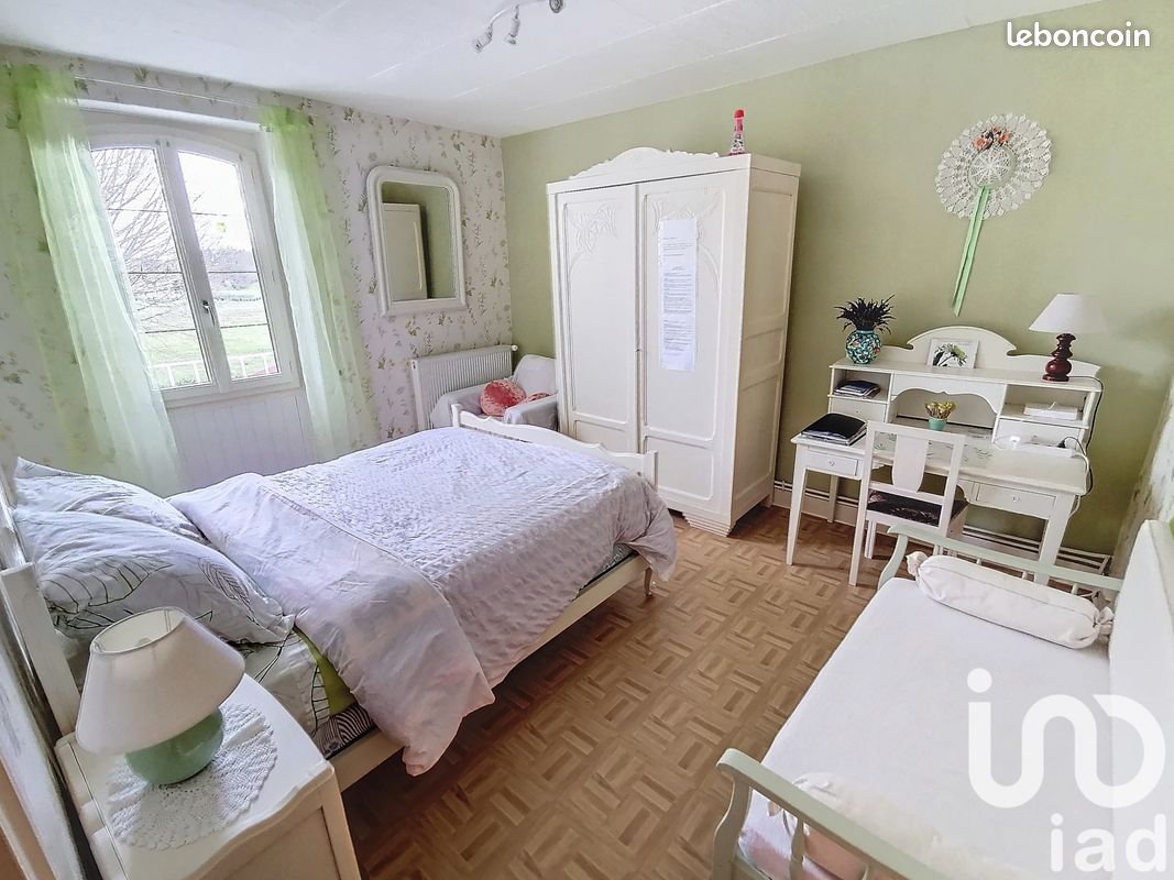 Maison 6 pièces 165 m² - Écuras 16220 (image principale 10)