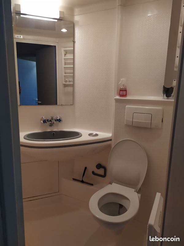 STUDIO MEUBLE - Résidence étudiante proche IAE/Université - Poitiers 86000 (image principale 2)